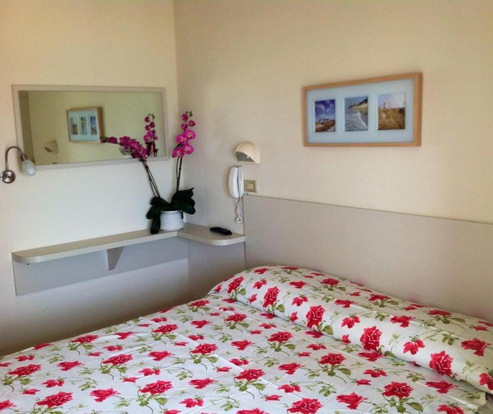 Hotel Rosati Rimini Eksteriør billede