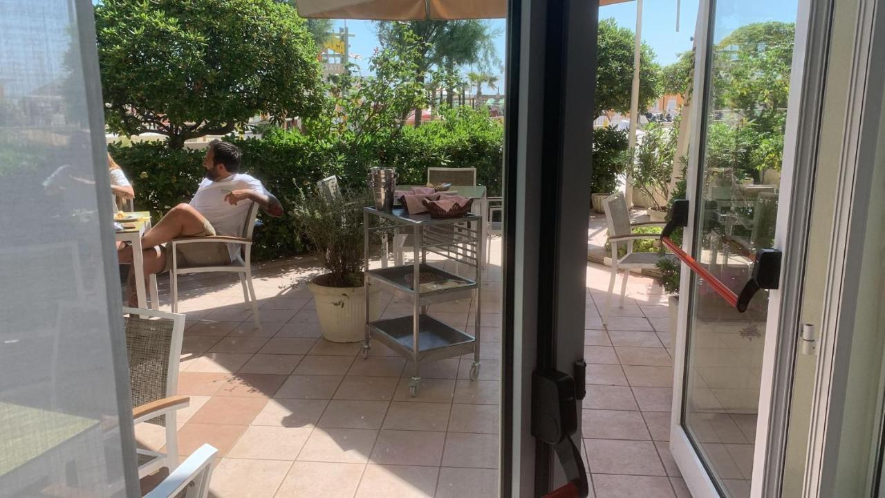 Hotel Rosati Rimini Eksteriør billede