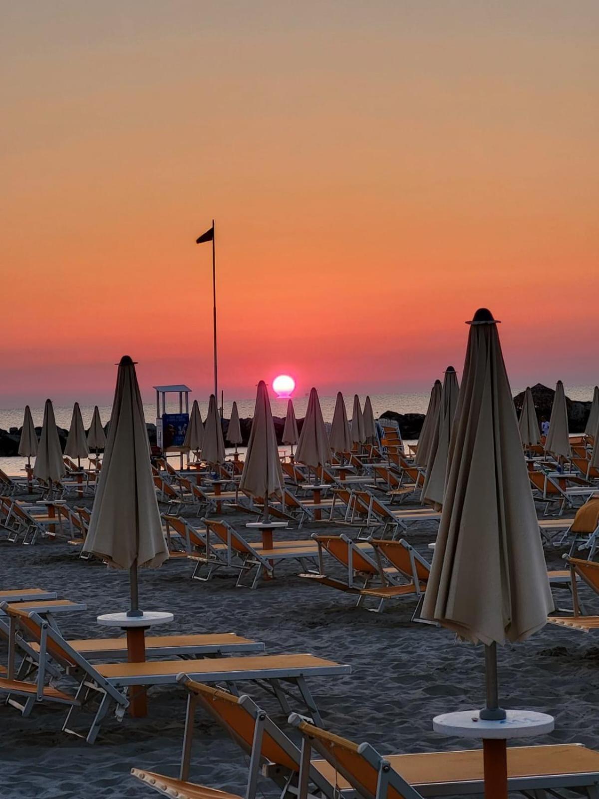 Hotel Rosati Rimini Eksteriør billede