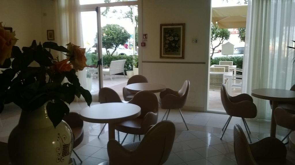 Hotel Rosati Rimini Eksteriør billede